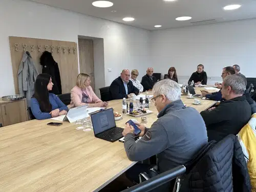 Predstavniki ministrstva in državne tehnične pisarne na delovnem obisku v Šoštanju