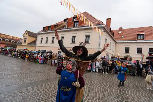 FOTO in VIDEO: Pustna sobota v znamenju 73. karnevala Pust Šoštanjski