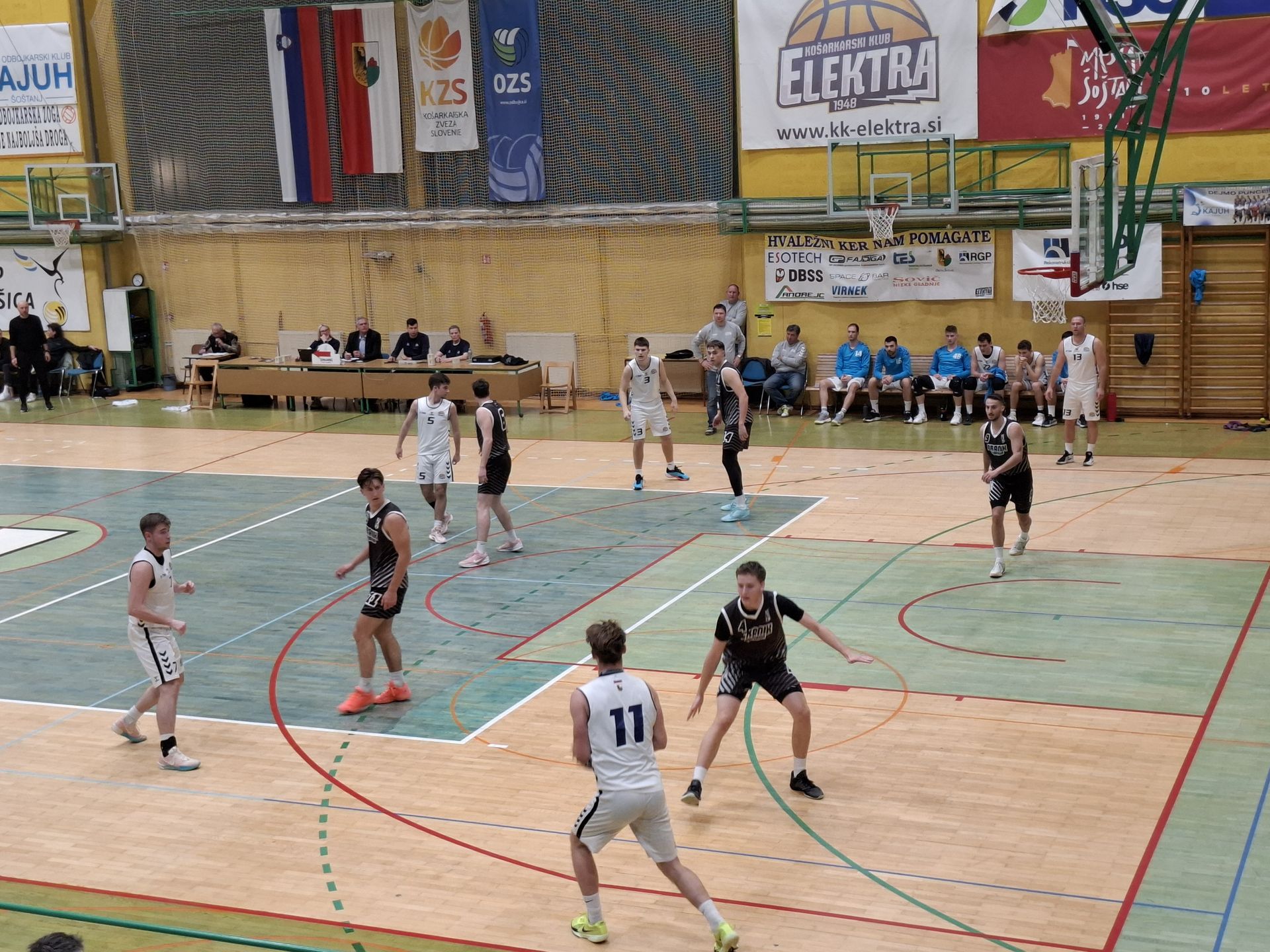 Elektra zaključila redni del, v soboto sledi košarkarska poslastica v Šoštanju