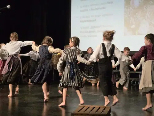 FOTO: Dan žena v Šoštanju obeležili s pestrim kulturnim programom