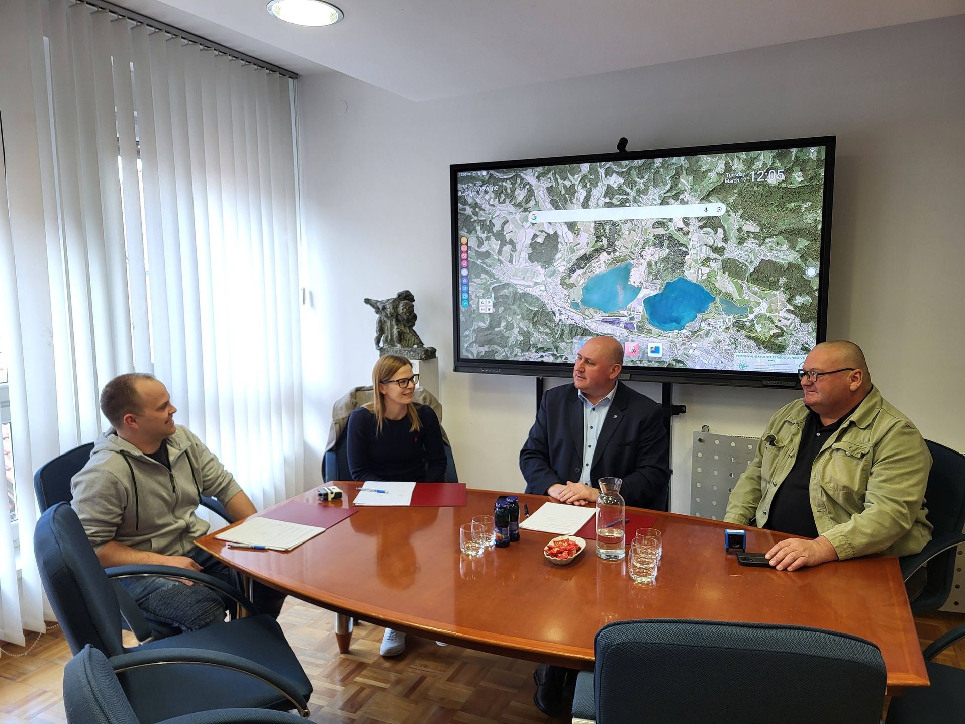 Šoštanjska občina nadaljuje s popoplavno sanacijo: Danes podpisali pogodbe za obnovo treh gozdnih cest