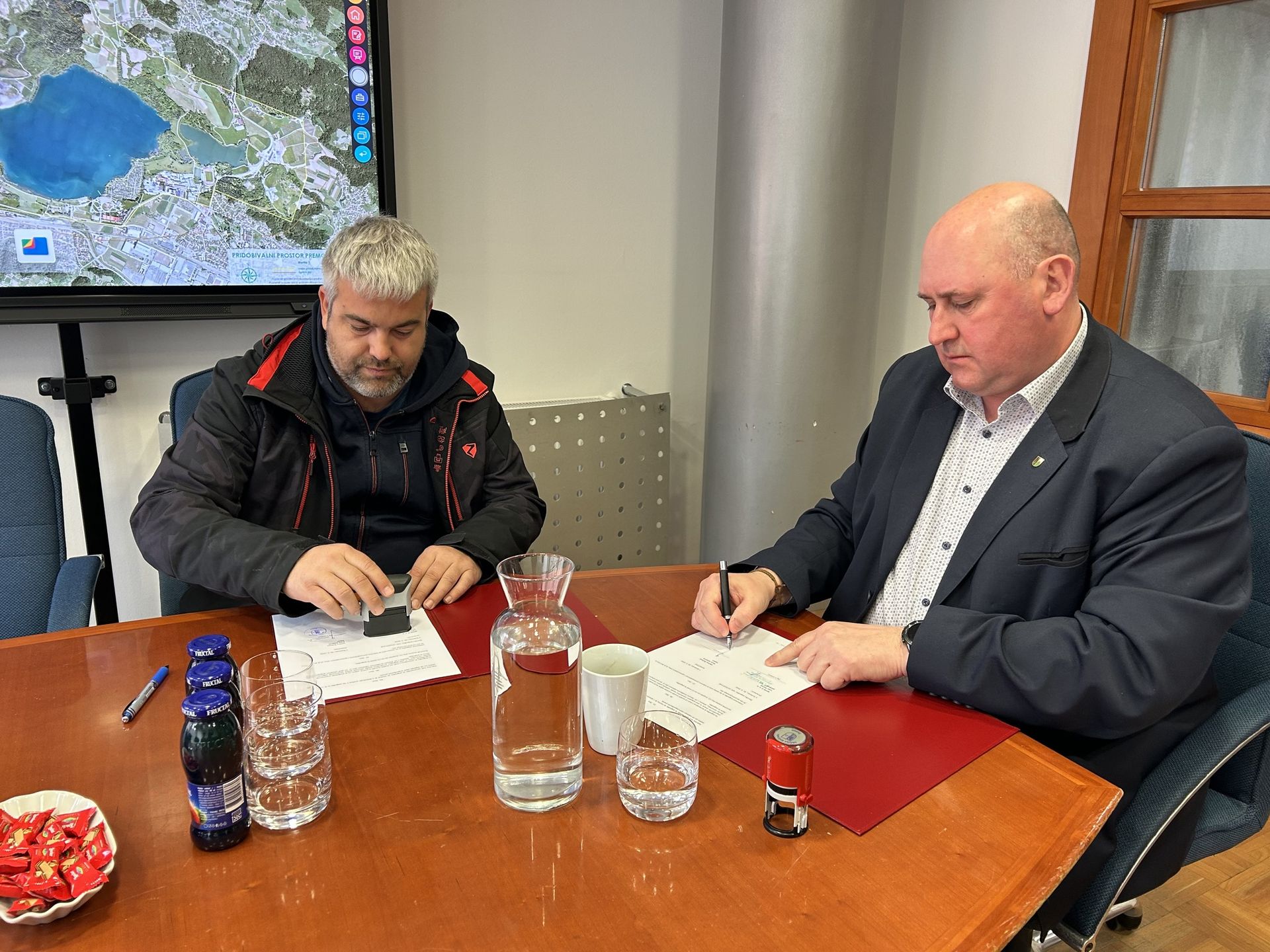 Občina Šoštanj nadaljuje s popoplavnimi sanacijami – podpisanih sedem novih pogodb