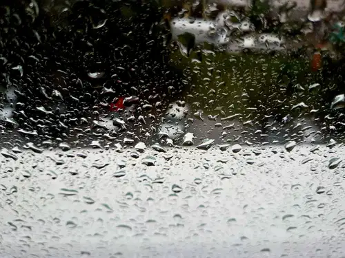 Vreme: Do sobote še v znamenju dežja, nedelja večinoma sončna