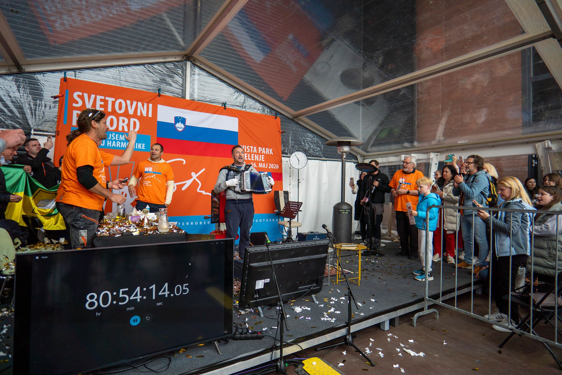 (FOTO in VIDEO) Maratonski podvig uspel: Goter na noge dvignil vso Slovenijo