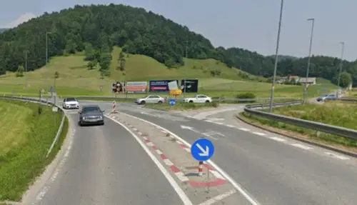 Od torka delna zapora ceste v križišču za Dobrno