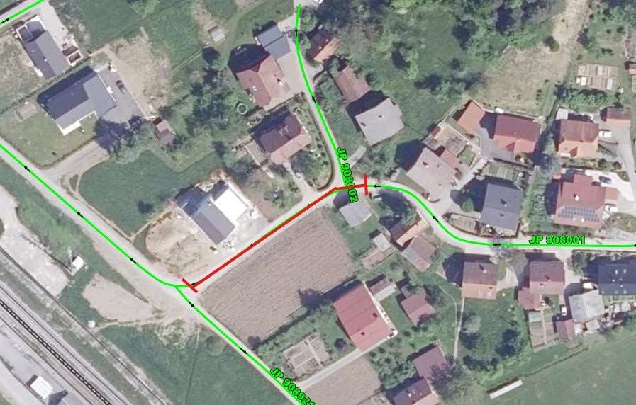 Od danes popolna zapora ceste v Logu