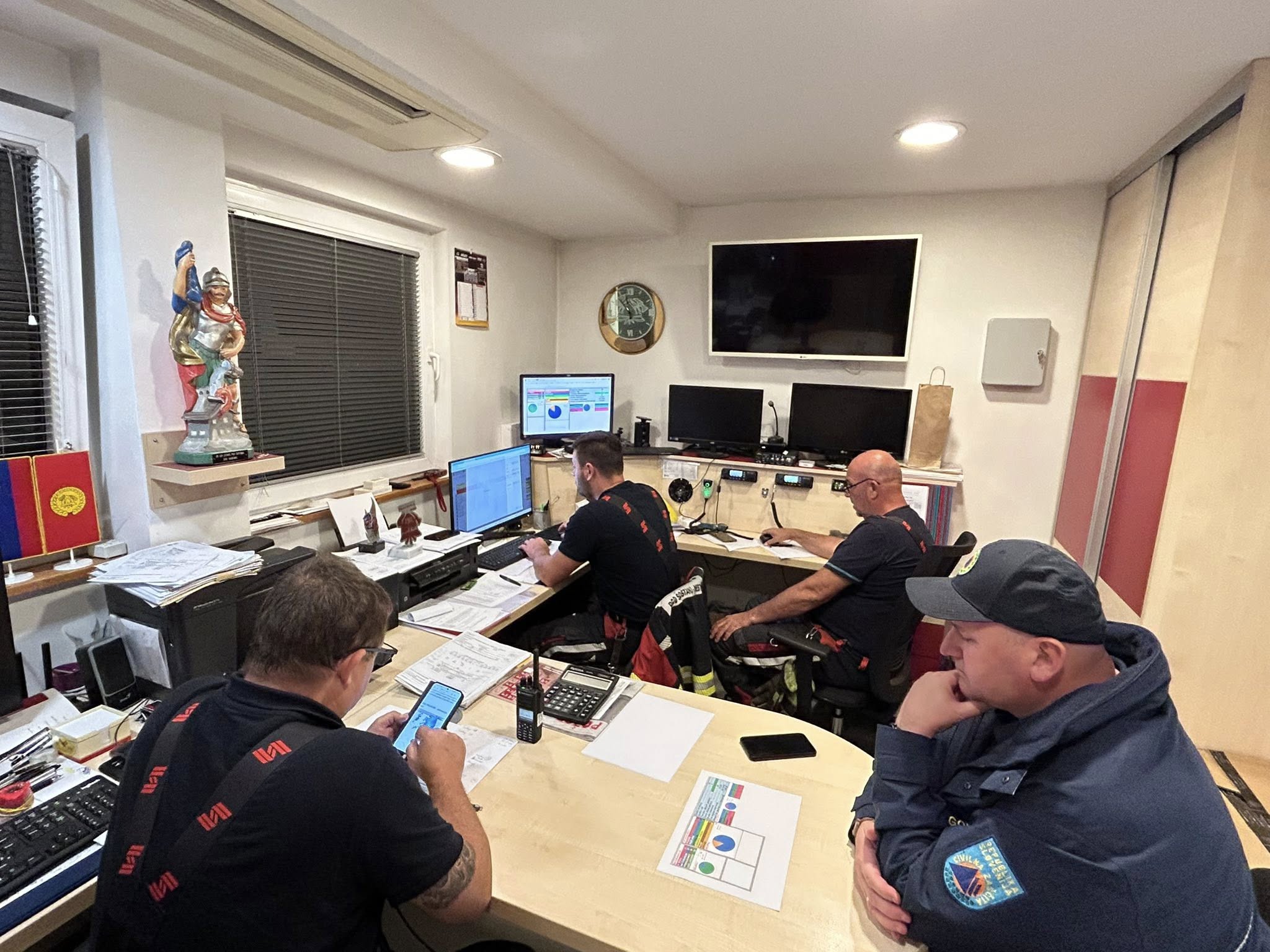 Nad Šoštanjem se je včeraj zvečer razbesnelo hudo neurje