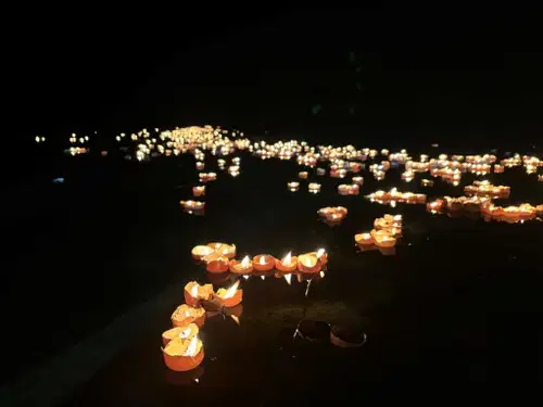 Na Družmirskem jezeru zasijalo 8500 lučk #fotoutrinki