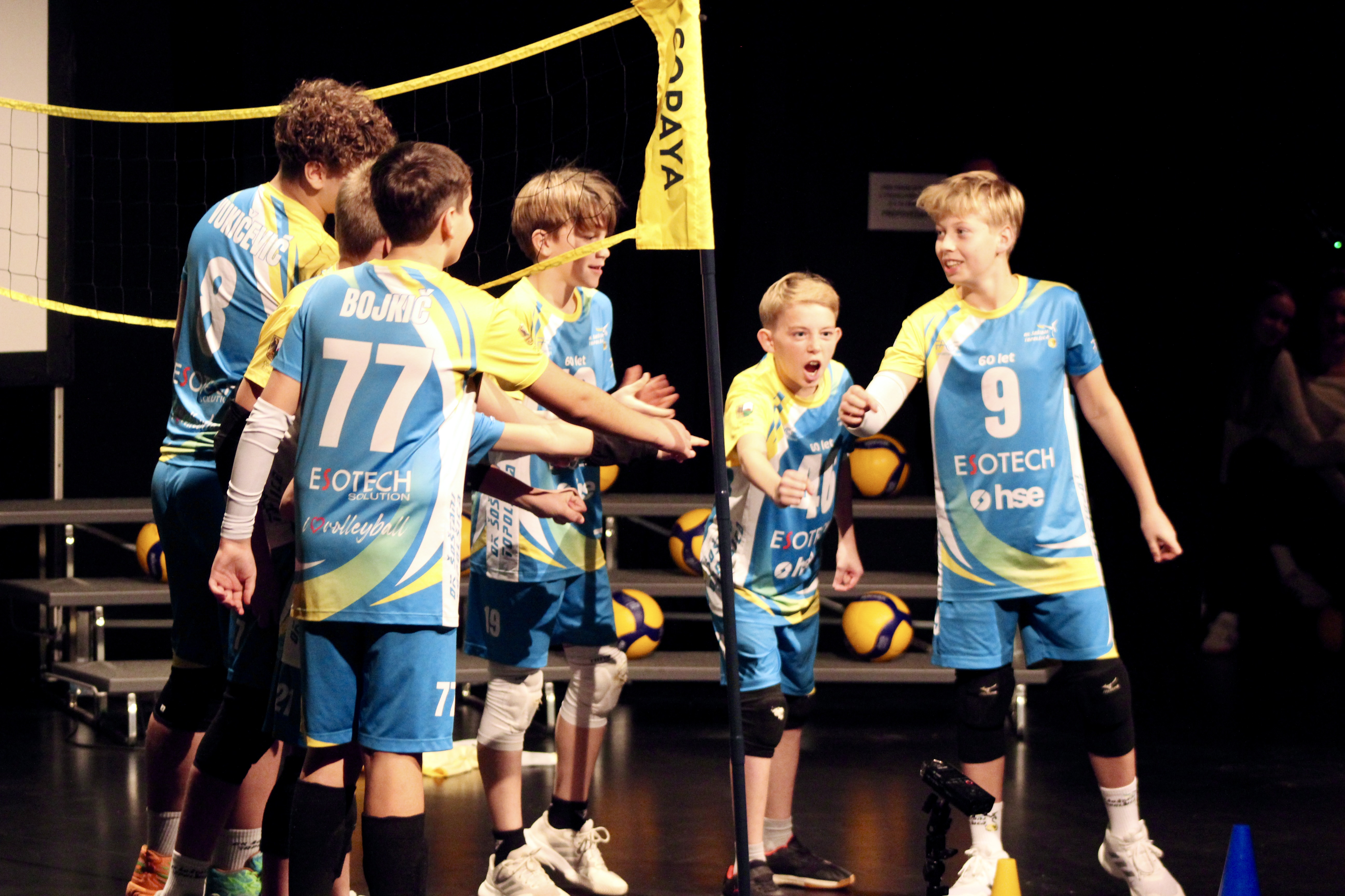 (FOTO in VIDEO) 60 let nad mrežo: Poklon bogati športni zgodbi Odbojkarskega kluba Šoštanj Topolšica