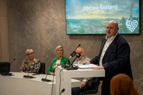 Župan Goličnik: Popoplavna obnova in razvojni projekti ostajajo prioriteta #video
