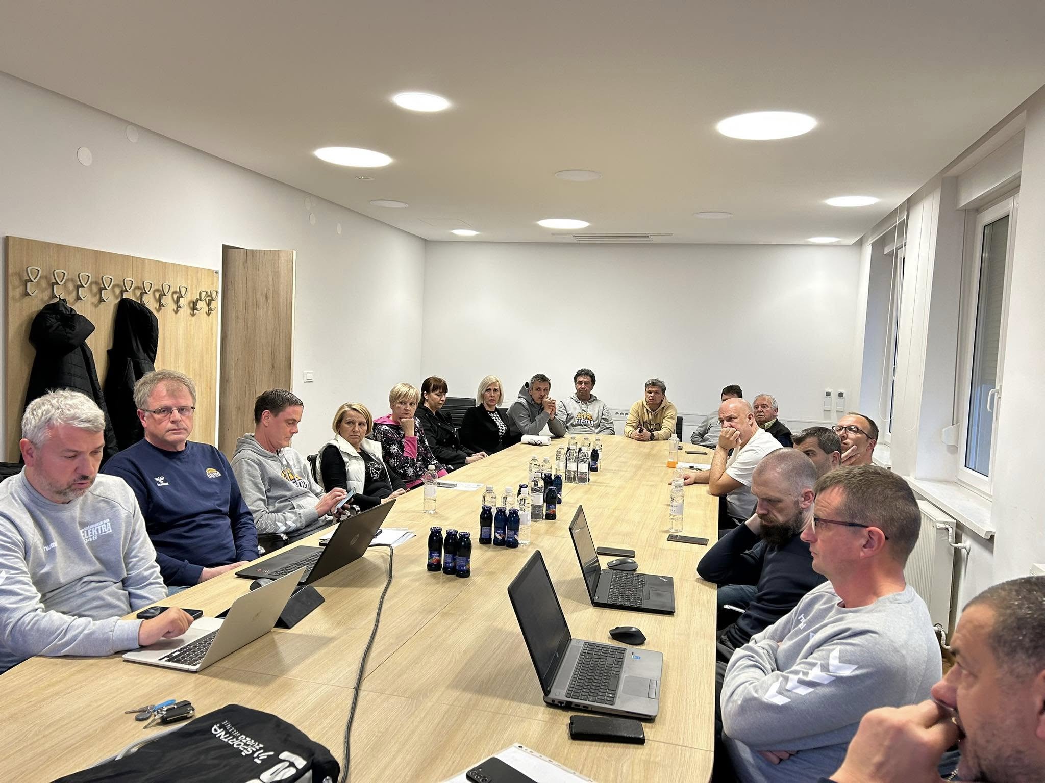 Včeraj sta se v Šoštanju odvijala letna zbora članov KK Elektra in OZRK Velenje