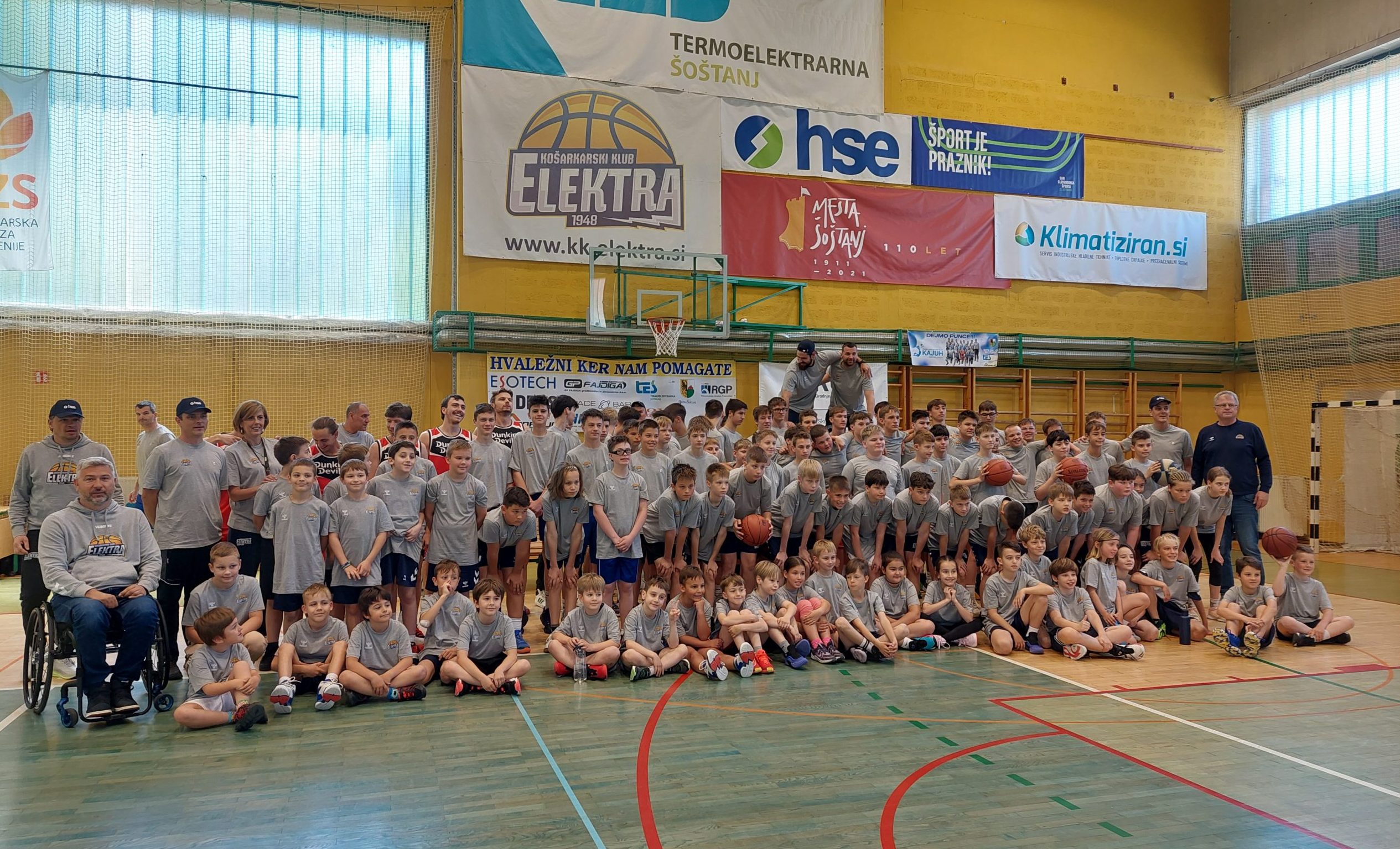 (FOTO) Dan Elektre: Praznik košarke in ekipnega duha