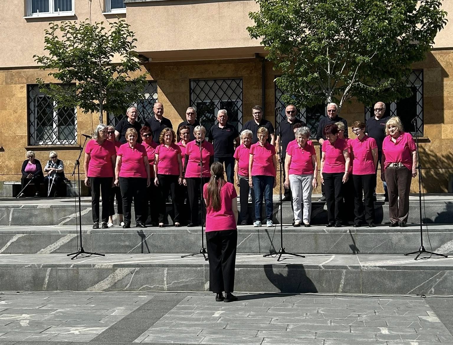 Tradicionalni pevski festival napolnil Trg svobode z glasbo