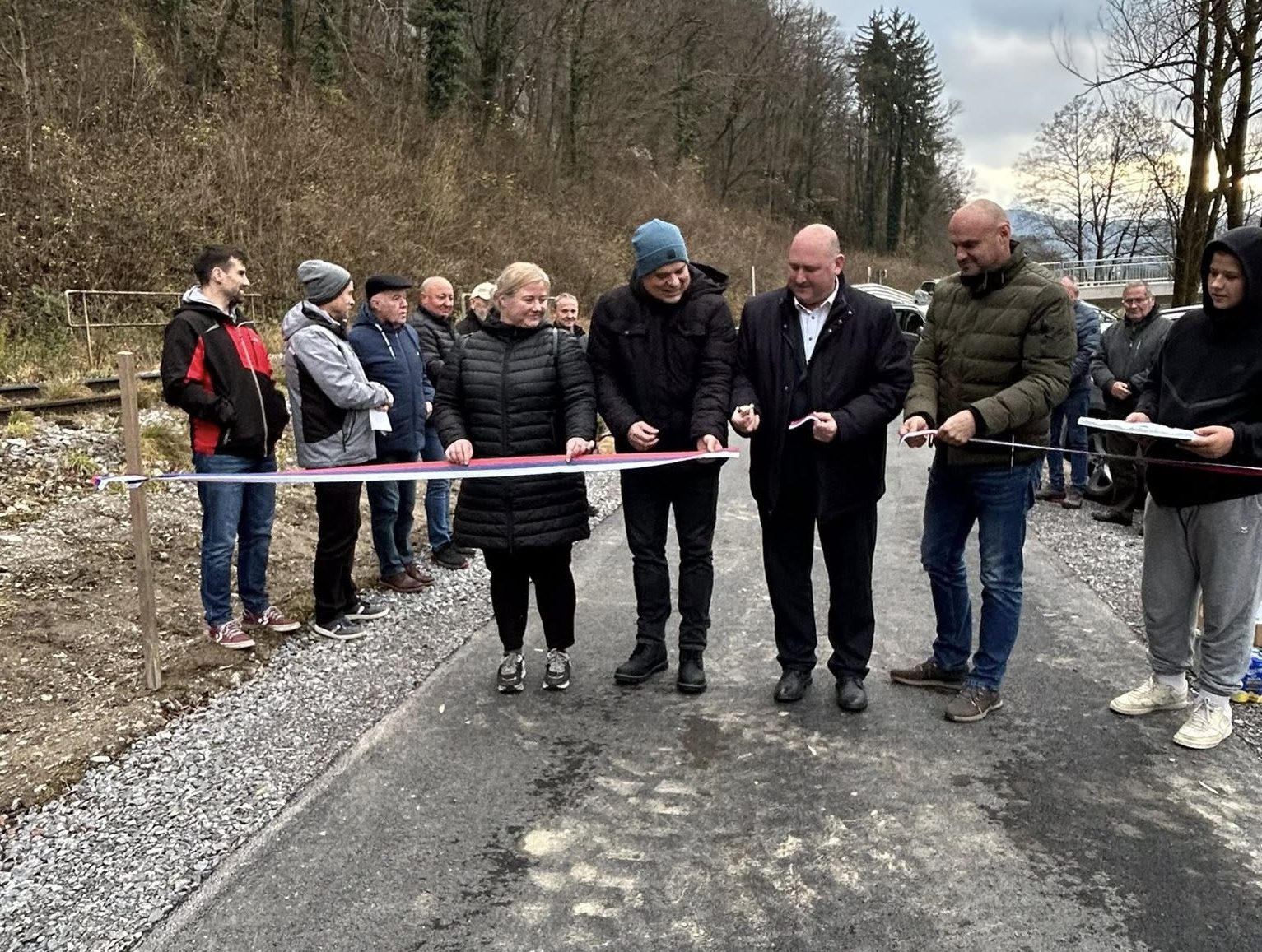 V Lokovici namenu predali več pridobitev