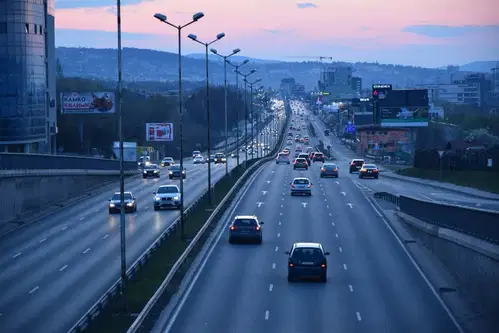 DARS podaljšuje veljavnosti letnih elektronskih vinjet za štiri mesece