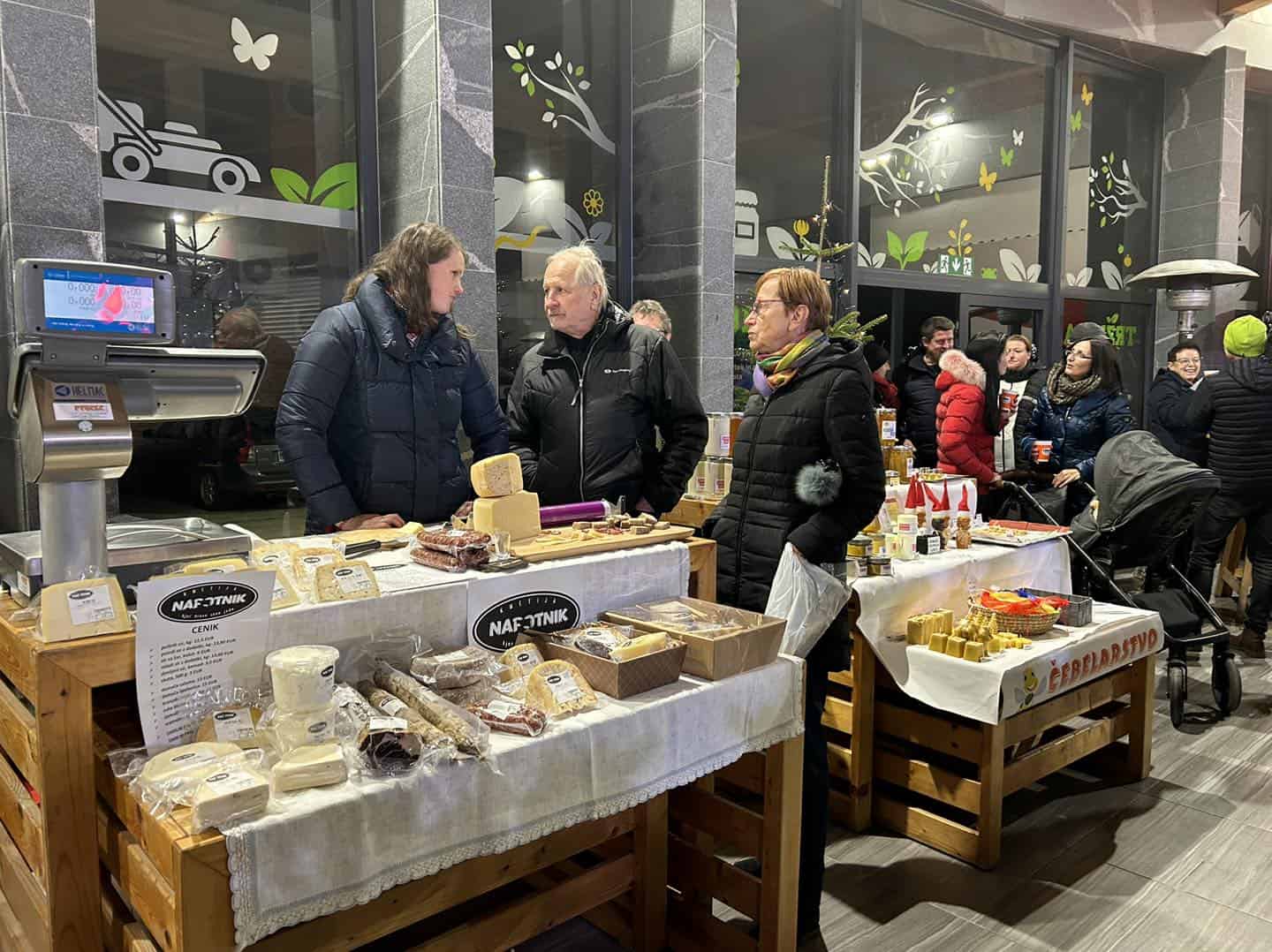 Jutri k obisku vabi Tržnica prazničnih dobrot