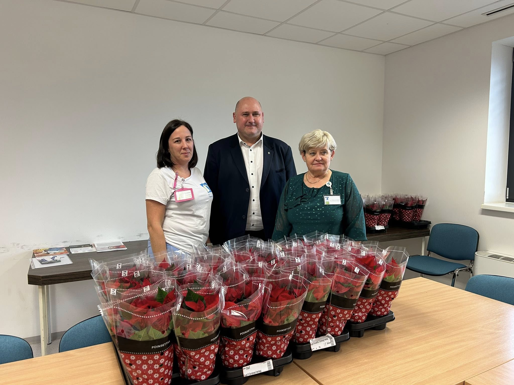 Šoštanjski župan podaril več kot 400 božičnih zvezd