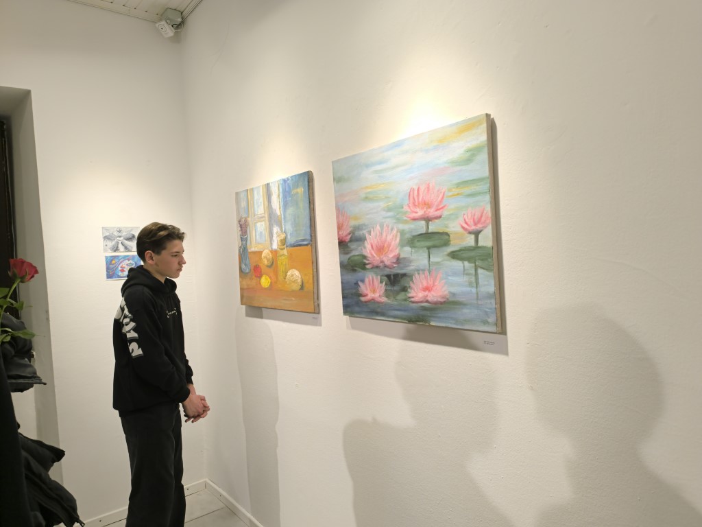 V četrtek so v Mestni galeriji Šoštanj odprli razstavo dijakov likovne gimnazije